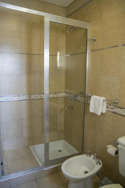 Hotel Confianza Corrientes Pokoj fotografie