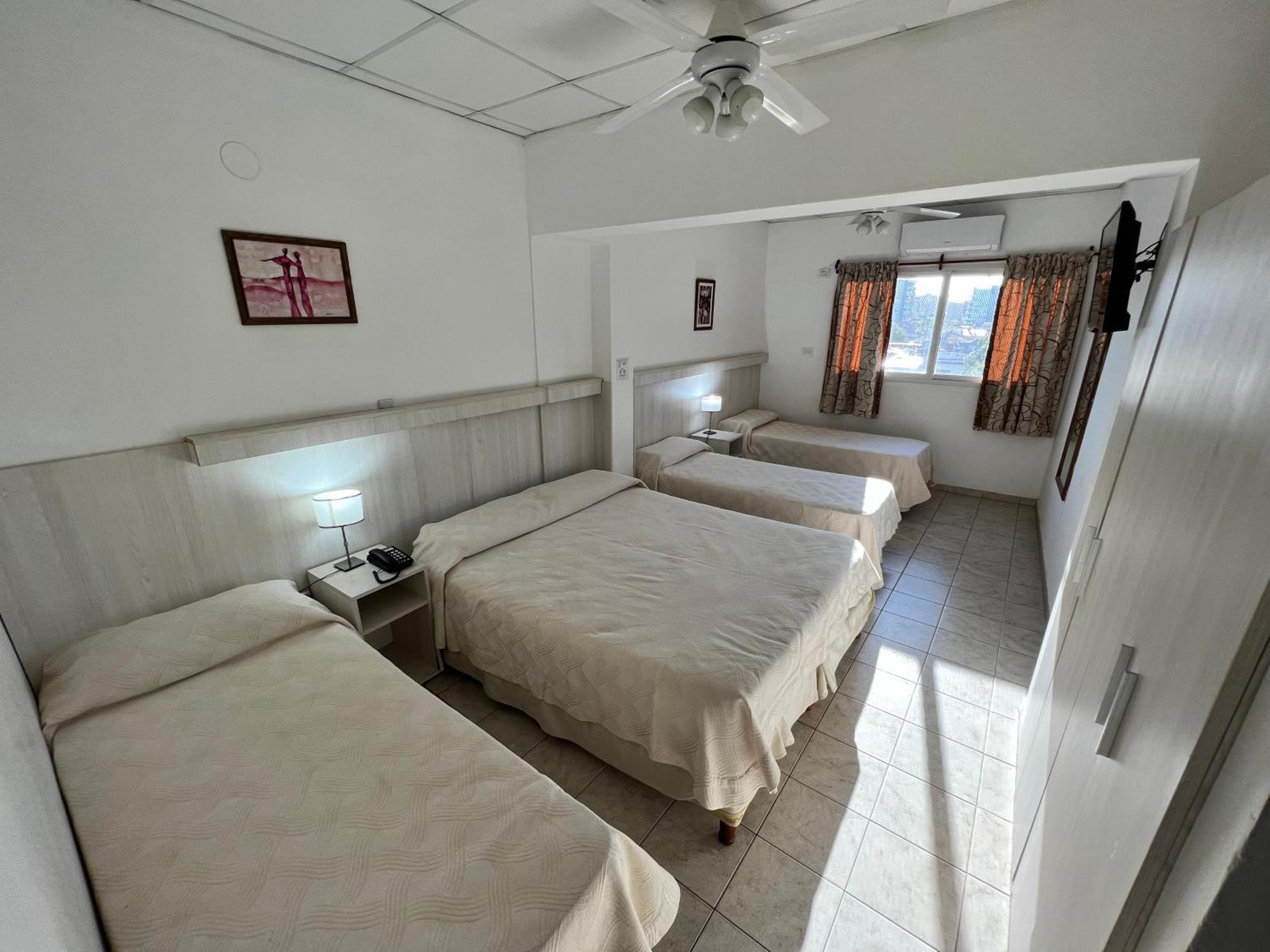 Hotel Confianza Corrientes Exteriér fotografie