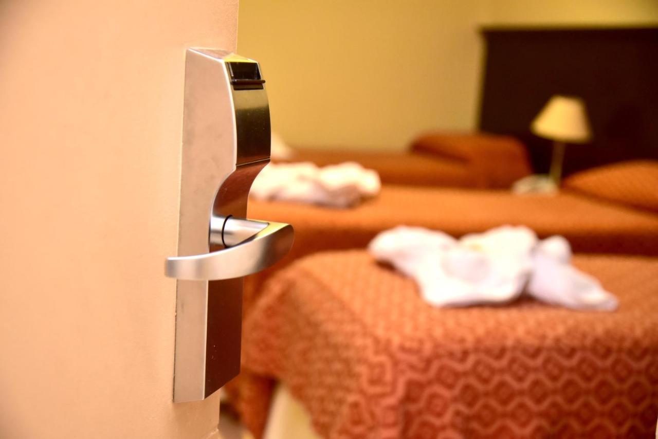 Hotel Confianza Corrientes Exteriér fotografie