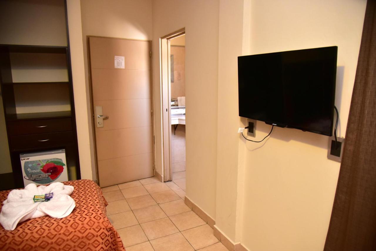 Hotel Confianza Corrientes Exteriér fotografie